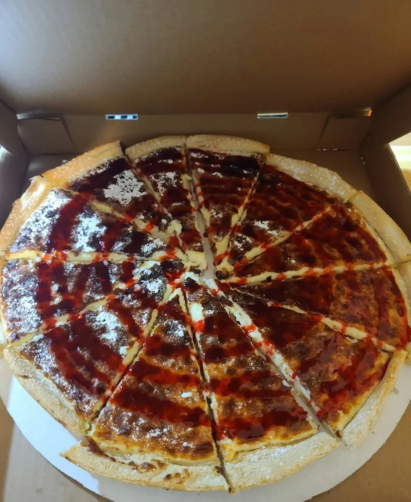 Strawberry Cheesecake Pizza